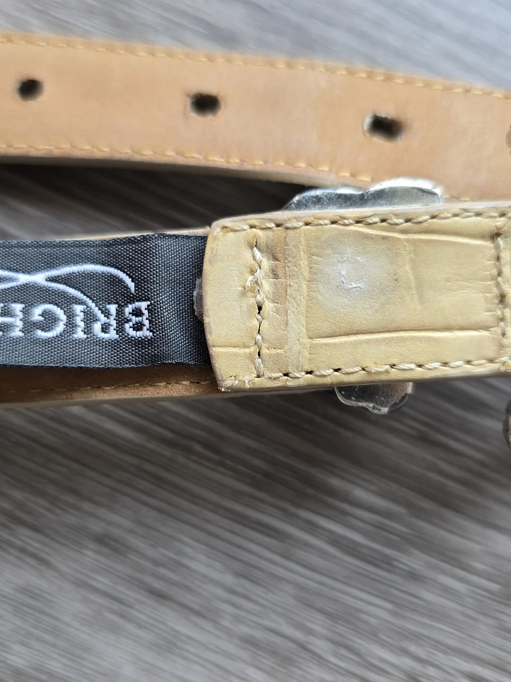 Brighton Classics Croc Embossed Belt Cream Silver Gold Heart Buckle USA ML 32